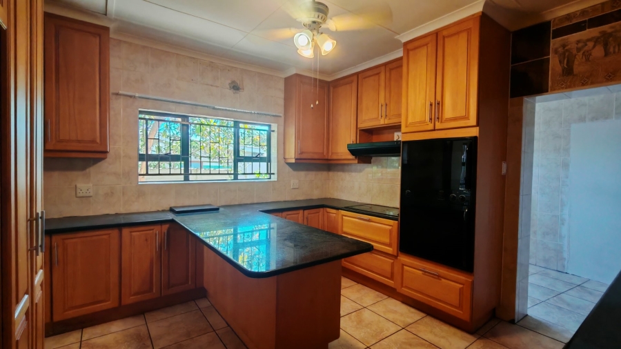 3 Bedroom Property for Sale in Hartenbos Central Western Cape